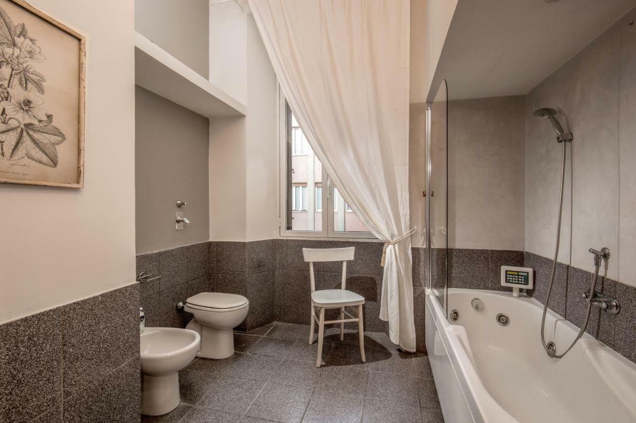 Daplace - Renzo Apartment Milano Eksteriør bilde
